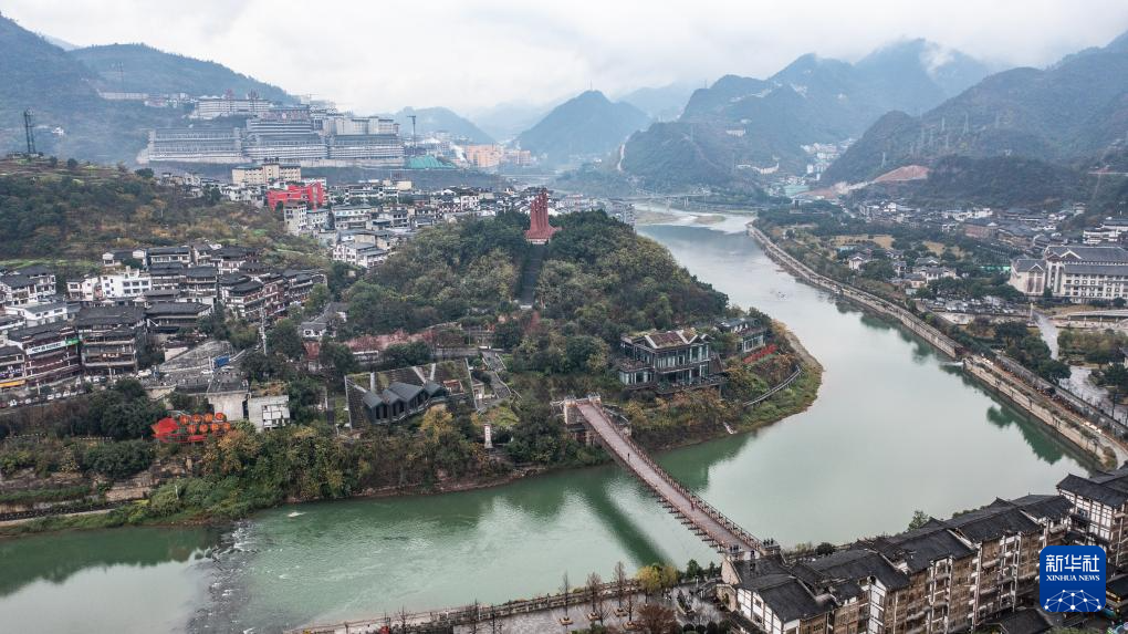位于贵州遵义仁怀市的四渡赤水之茅台渡口（2025年1月9日摄，无人机照片）。新华社记者 陶亮 摄.jpg